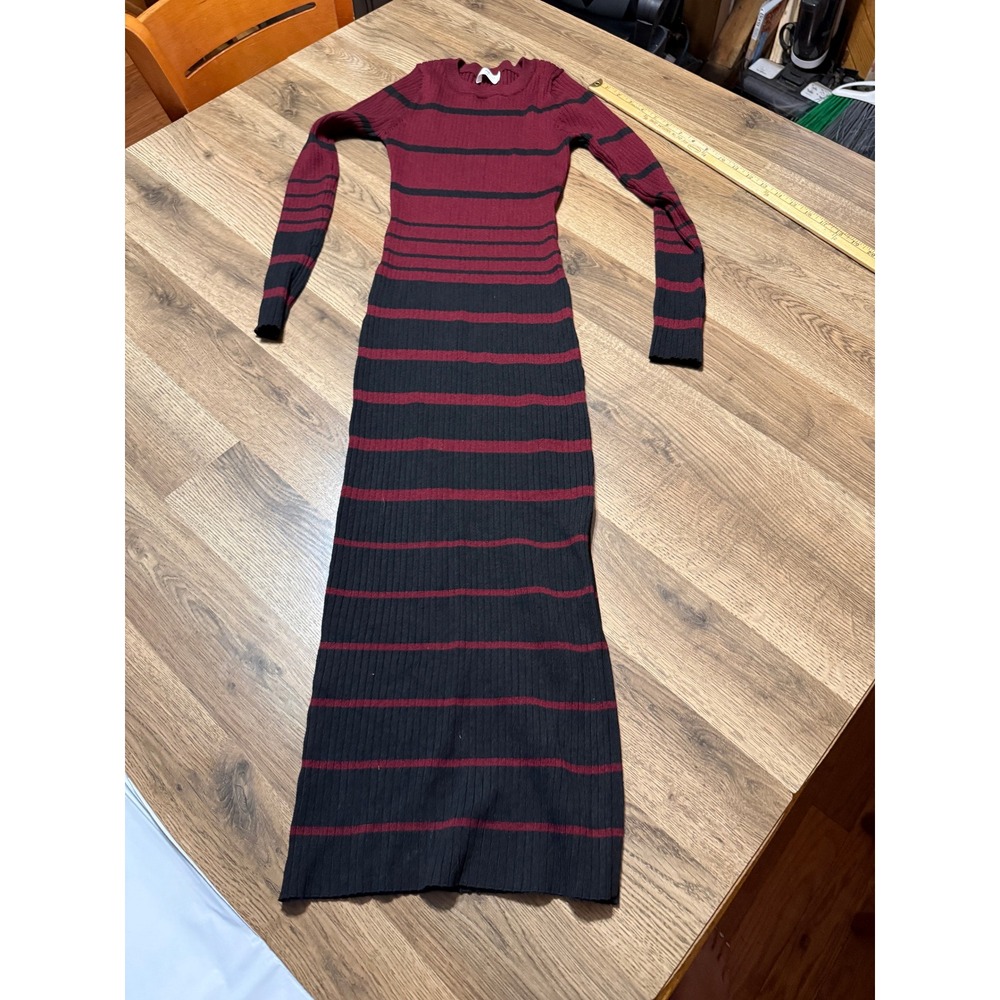 Kith Dress Women Size S Burgundy Black Dress Maxi Long Sleeve Ribbed Knit